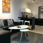 Maritimo דירה *